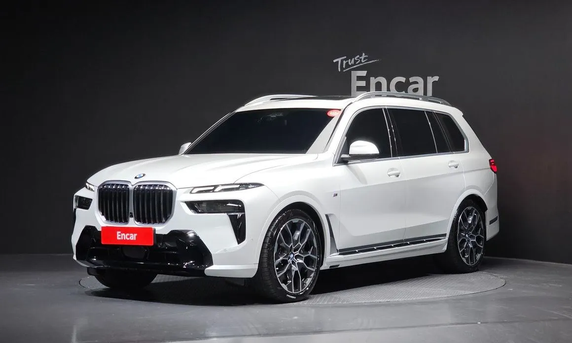 BMW X7 — фото 1