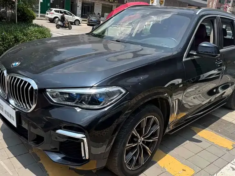 BMW X5 — фото 2