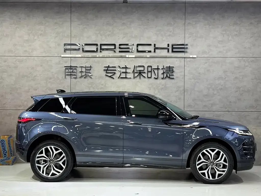 Land Rover Evoque — фото 10