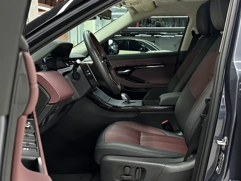 Land Rover Evoque — фото 9