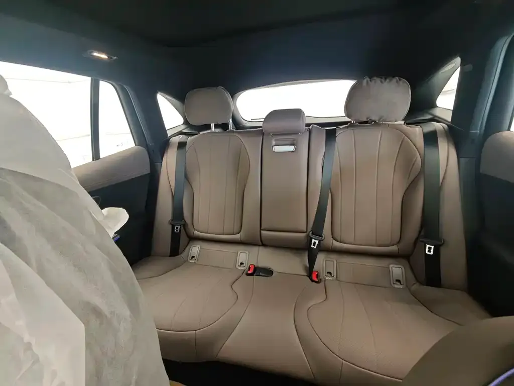 Mercedes-Benz EQE SUV — фото 2