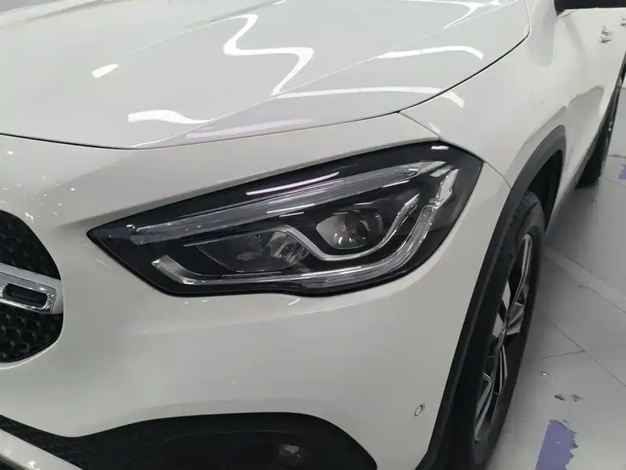 Mercedes-Benz GLA — фото 7