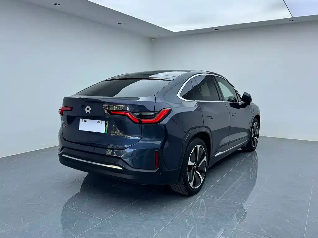 NIO EC6 — фото 8