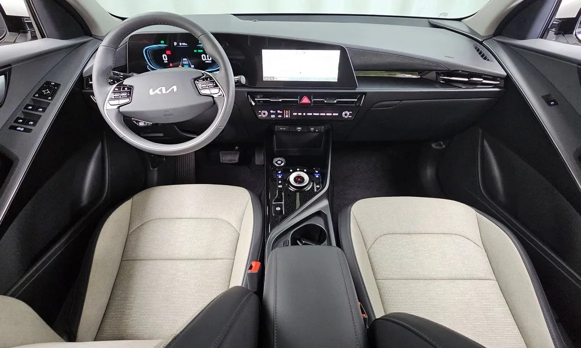 Kia Niro — фото 10