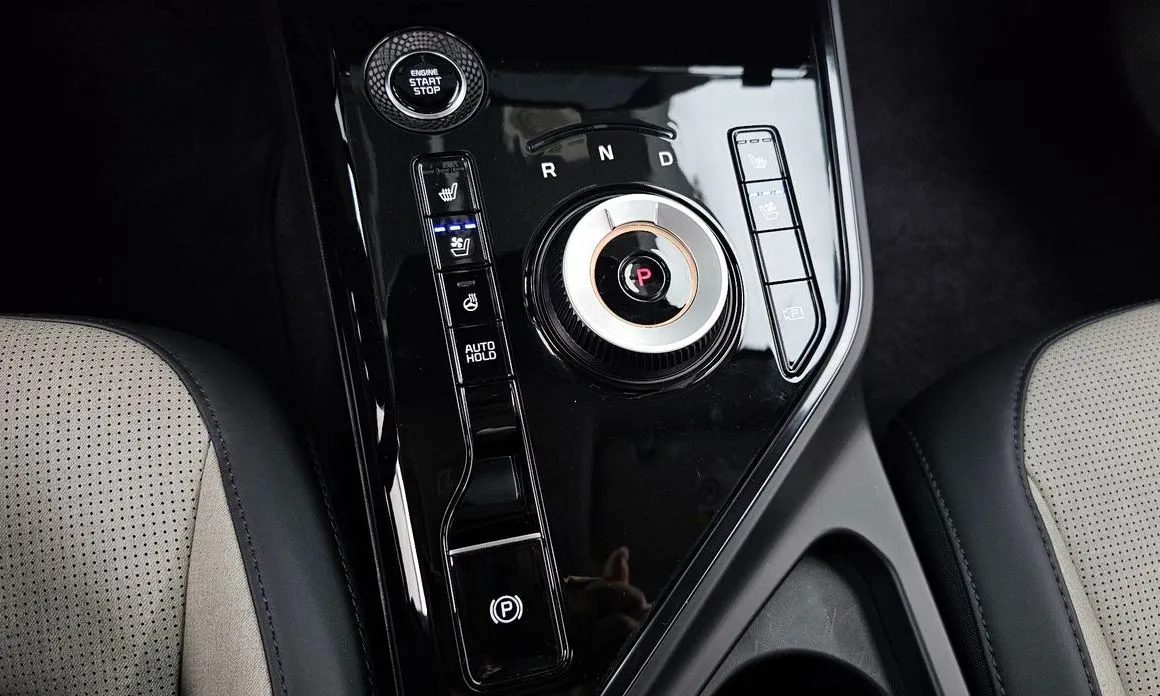 Kia Niro — фото 9