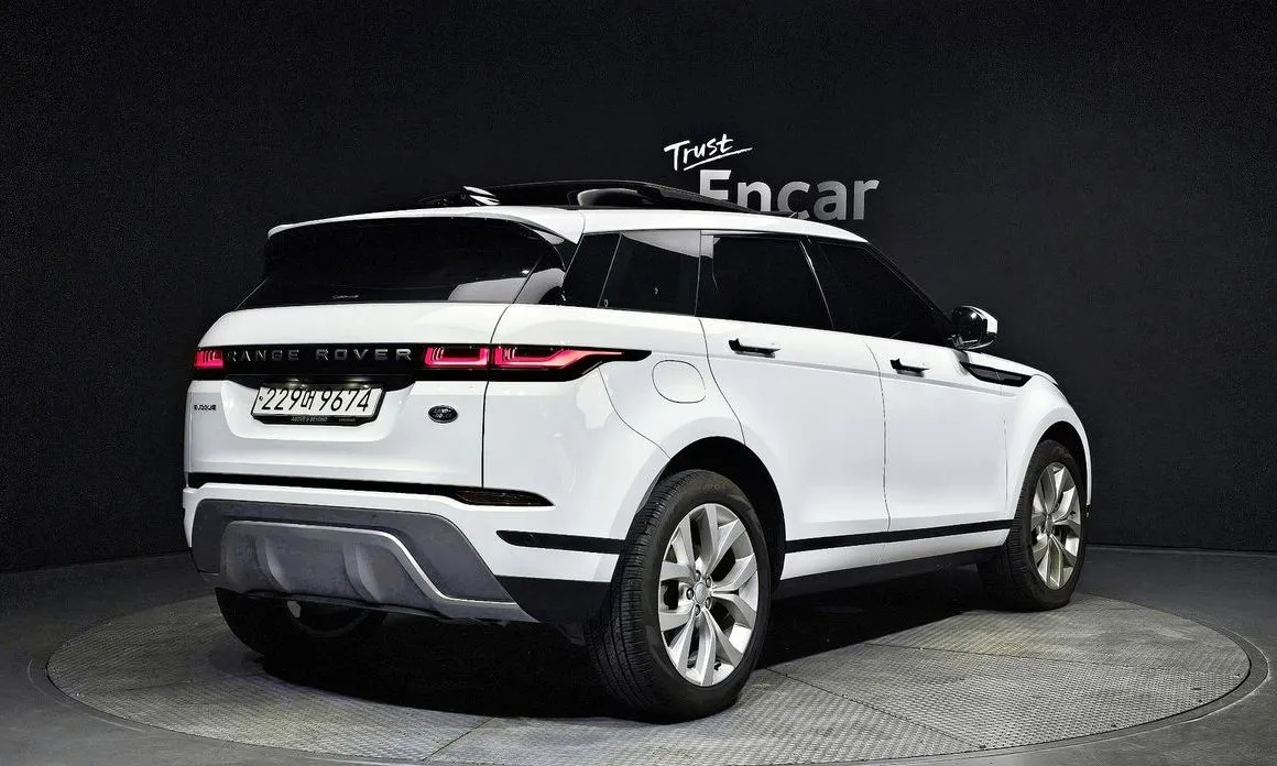 Land Rover Range Rover Evoque — фото 5