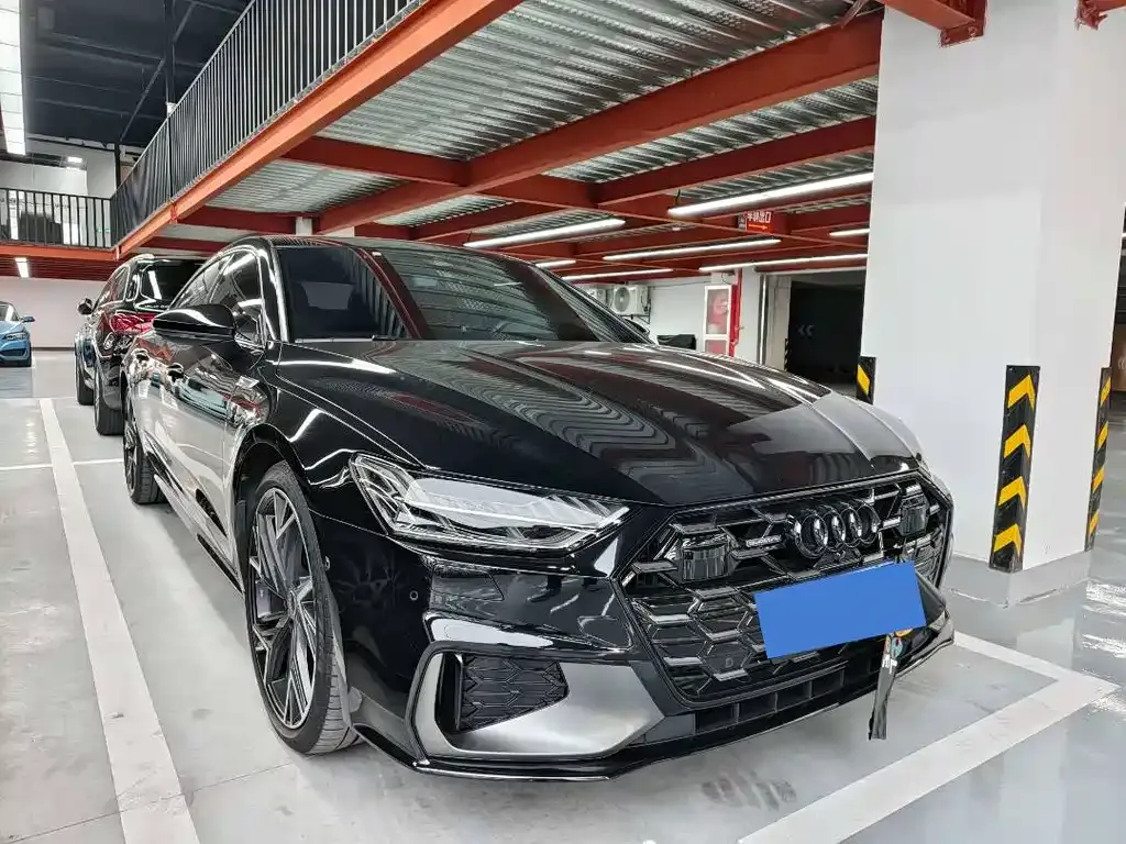 Audi A7L — фото 3