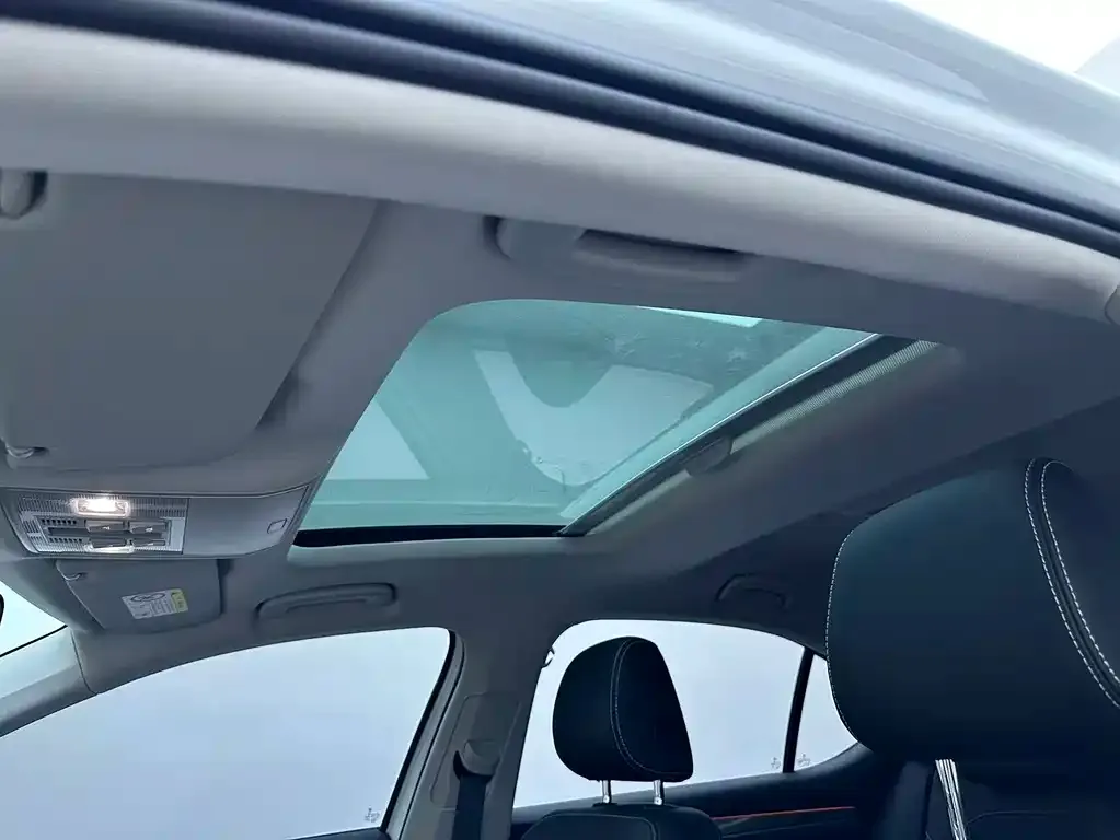Skoda Superb — фото 2