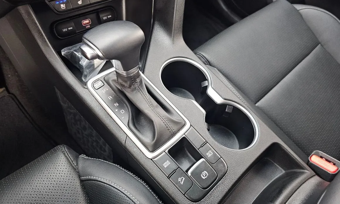 Kia Sportage — фото 10