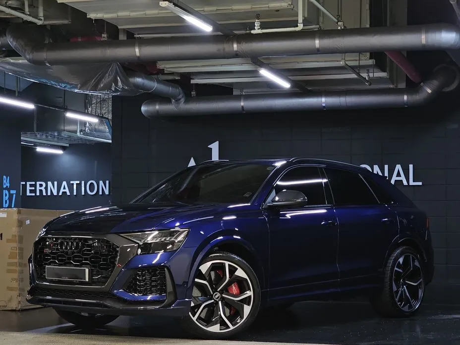 Audi RSQ8 — фото 3
