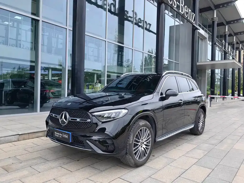 Mercedes-Benz GLC — фото 1