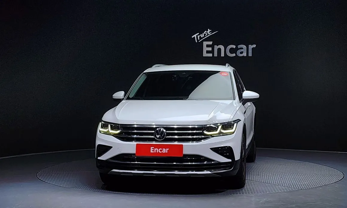 Volkswagen Tiguan — фото 4