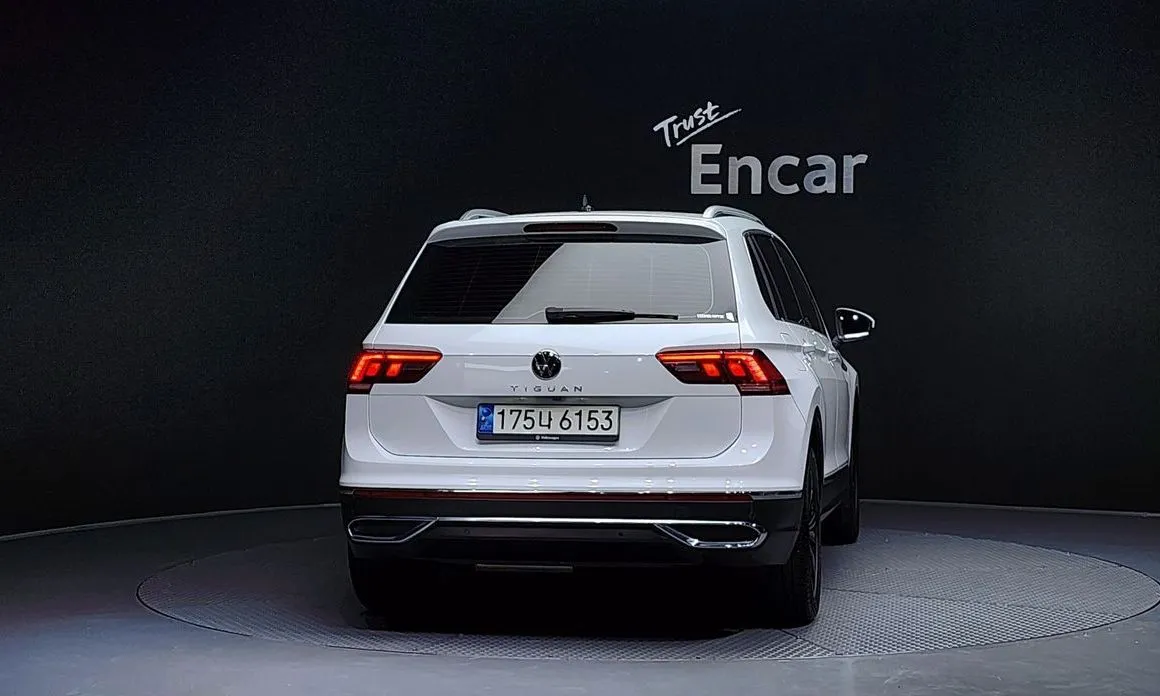 Volkswagen Tiguan — фото 3