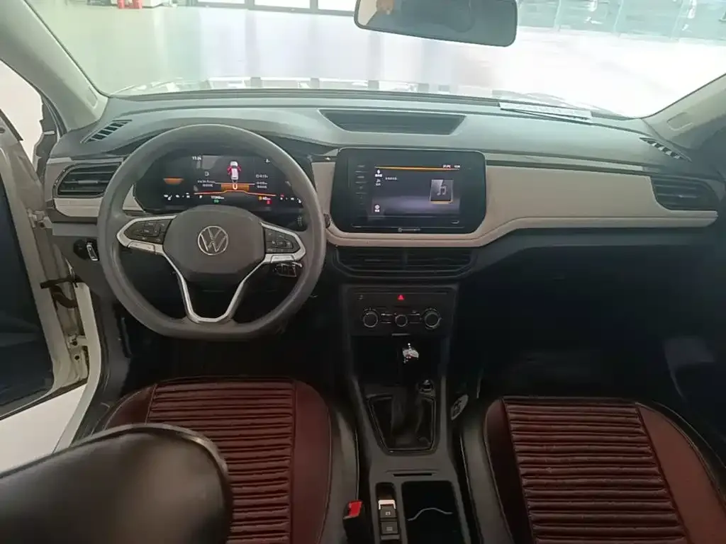 Volkswagen Tharu — фото 4