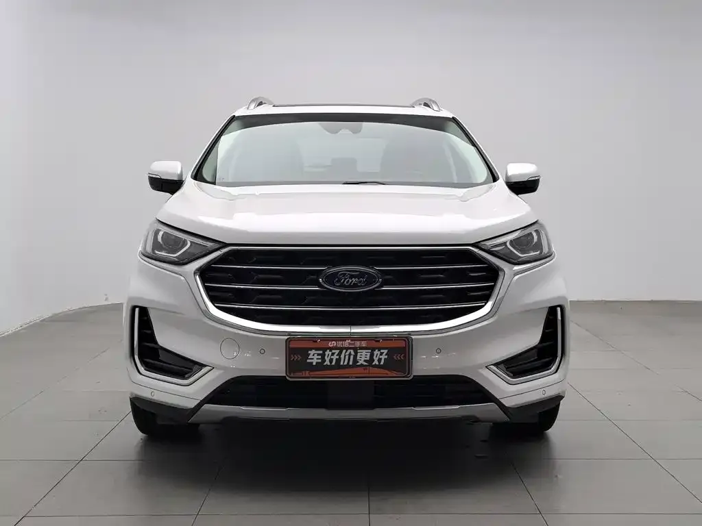 Ford Edge — фото 8