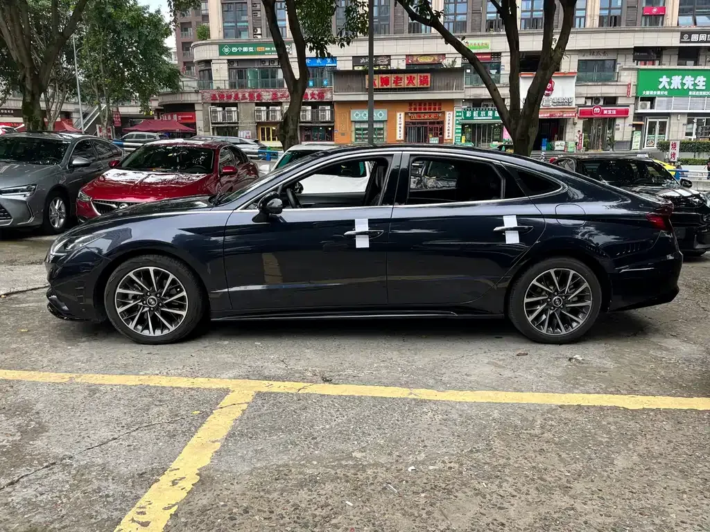Hyundai Sonata — фото 3