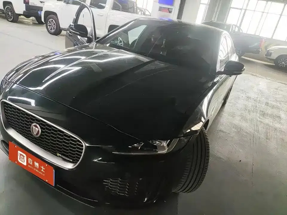 Jaguar XEL — фото 1