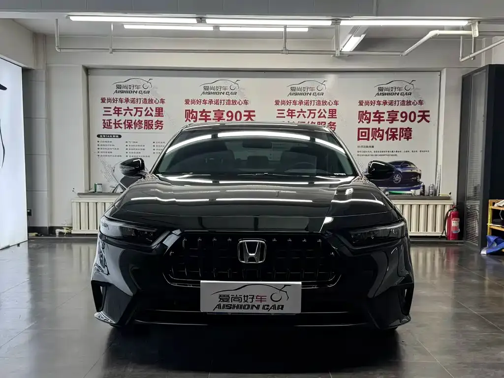 Honda Inspire — фото 8