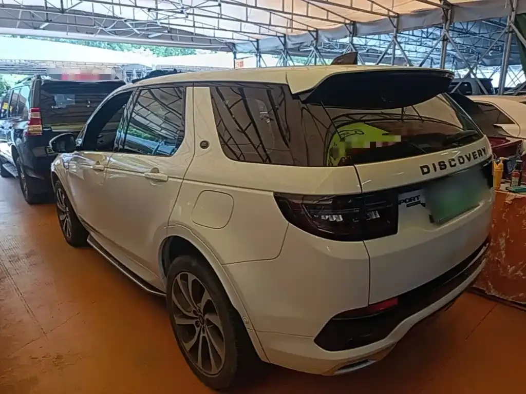 Land Rover Discovery Sport Hybrid — фото 5