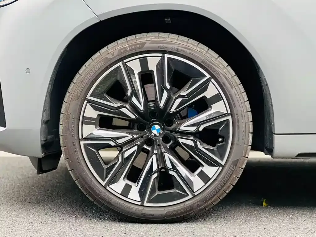 BMW X3 — фото 10