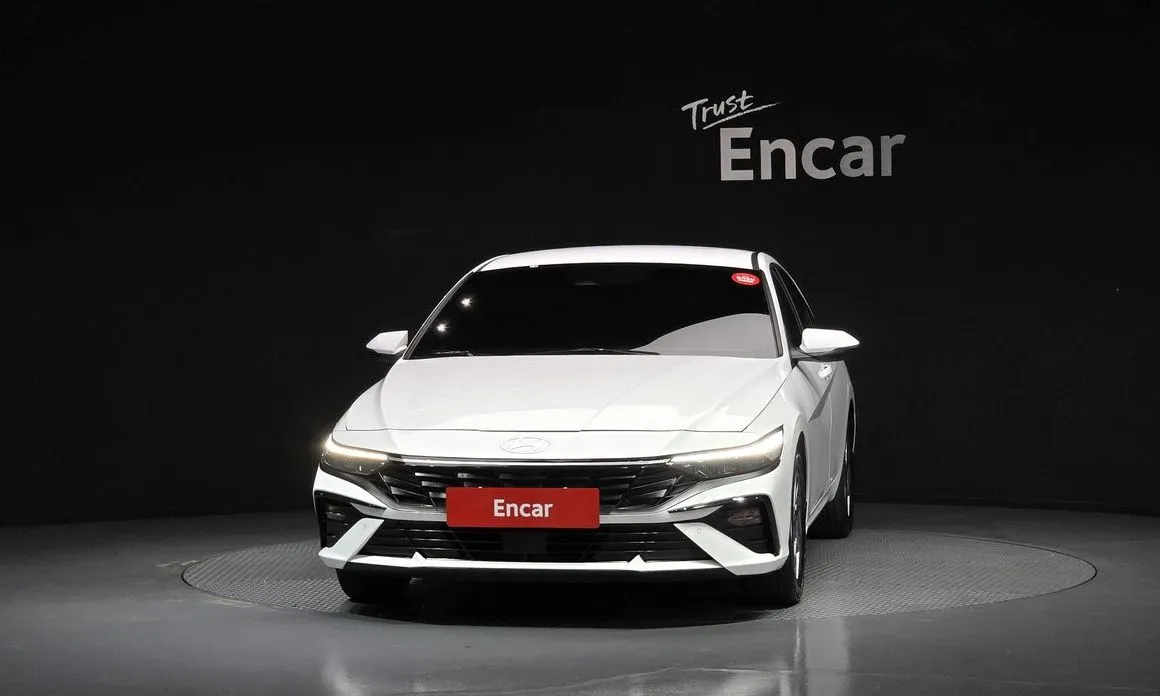 Hyundai AVANTE — фото 3