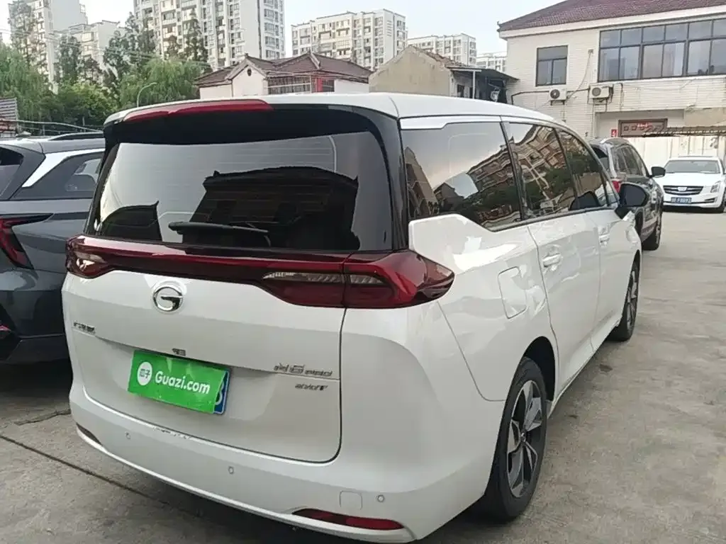 GAC Motor Trumpchi M6 — фото 10