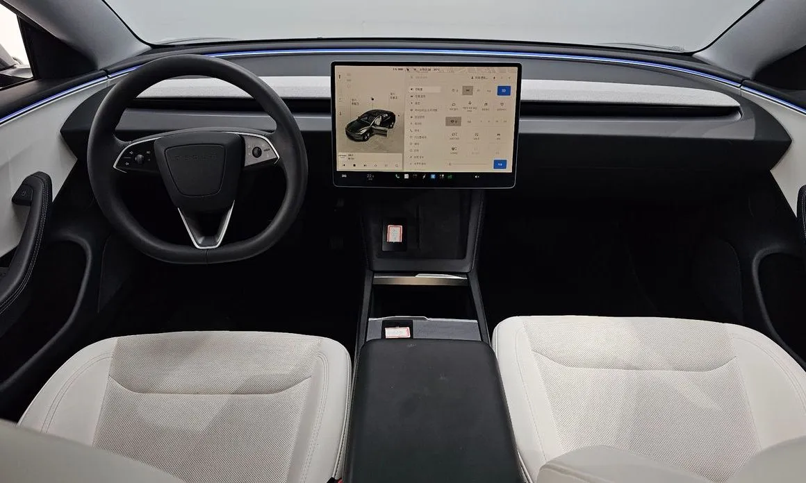 Tesla Model 3 — фото 9