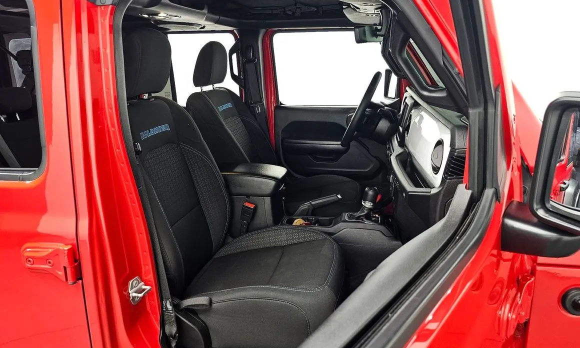 Jeep Wrangler — фото 6