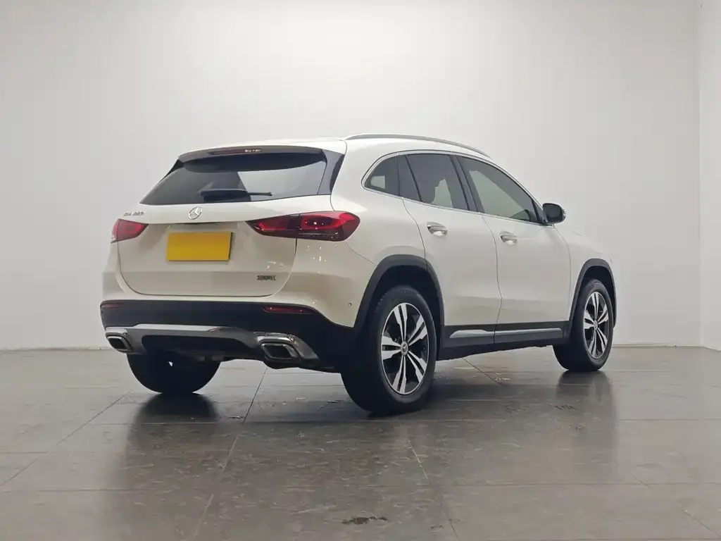 Mercedes-Benz GLA — фото 3
