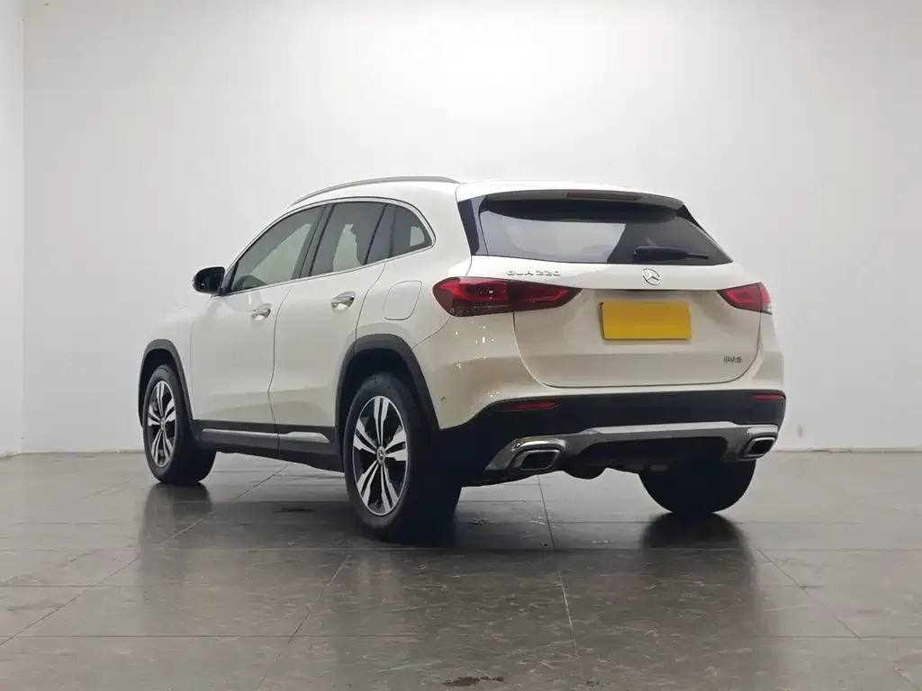 Mercedes-Benz GLA — фото 9