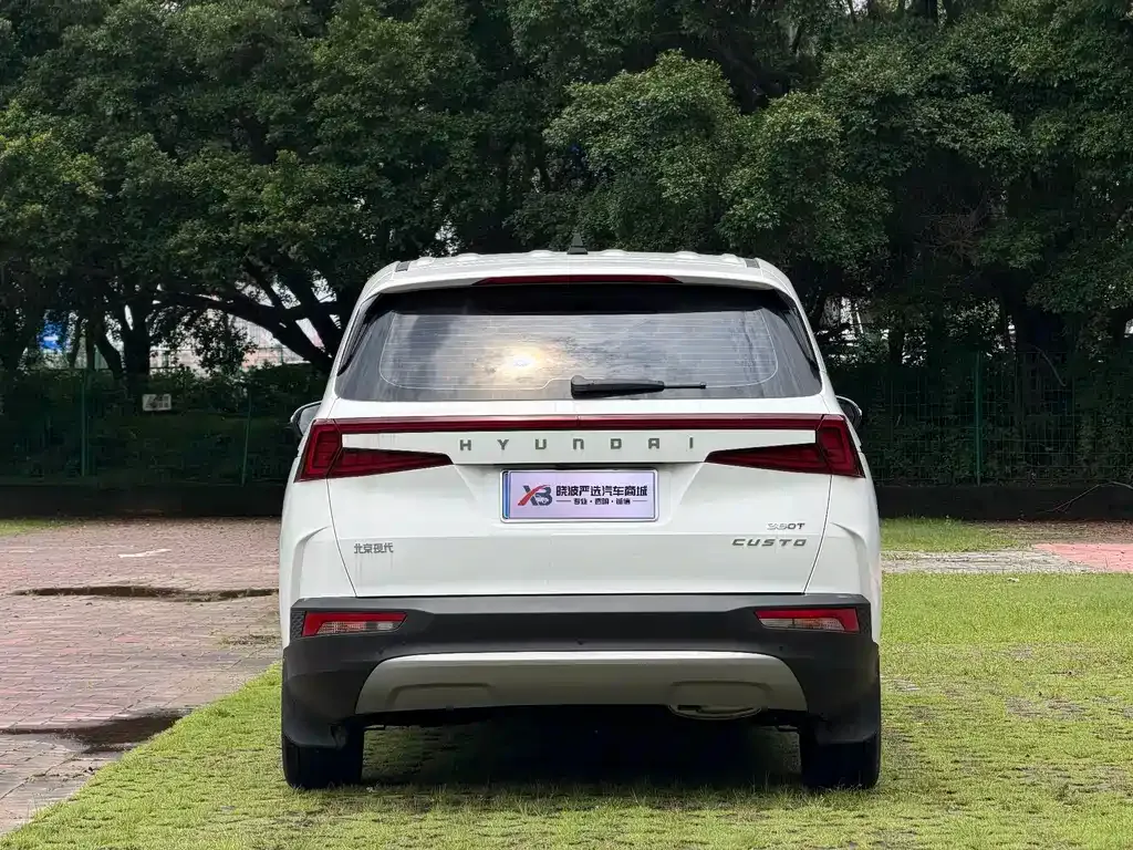 Hyundai Custo — фото 6