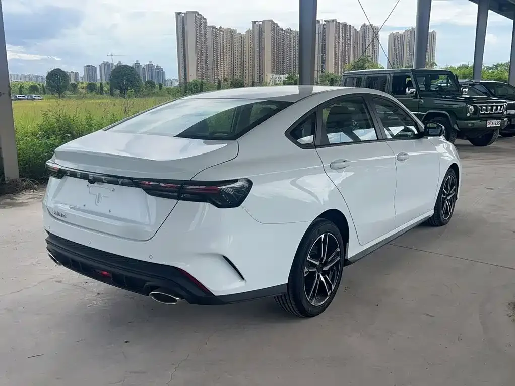 Geely Binrui — фото 9