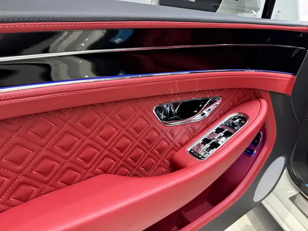 Bentley Continental — фото 6