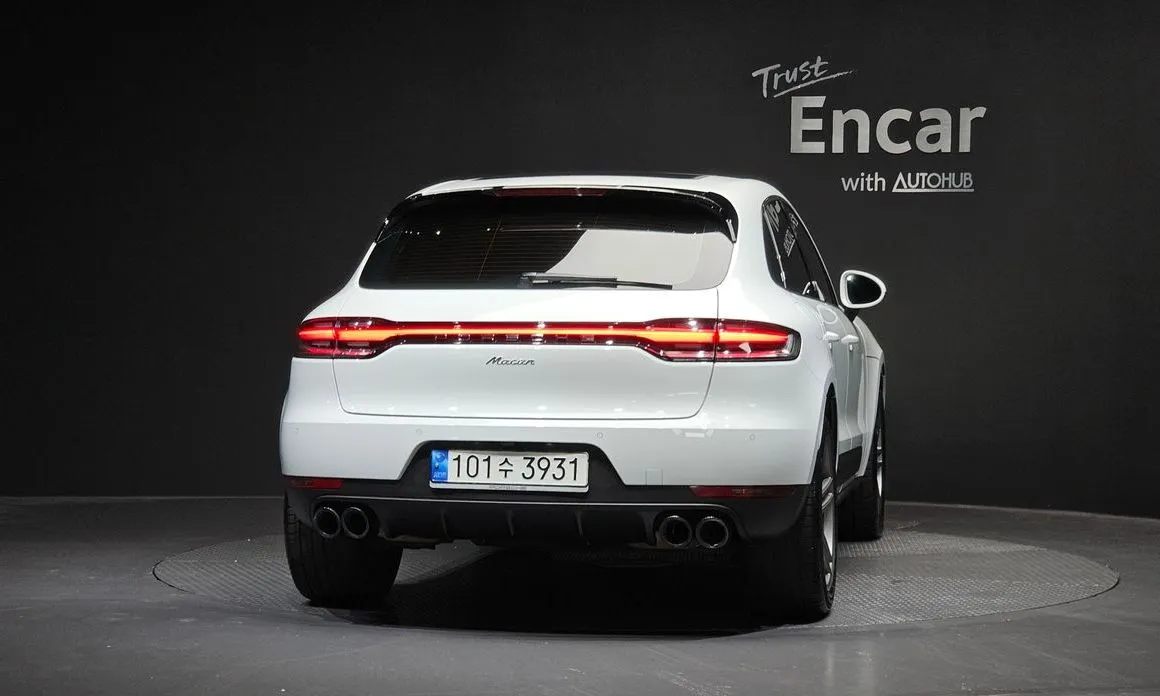 Porsche Macan — фото 4