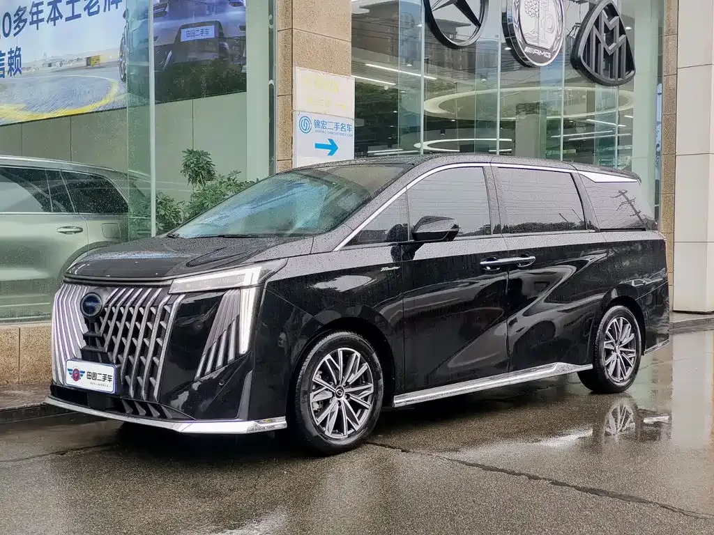 GAC Motor Trumpchi M8 — фото 1