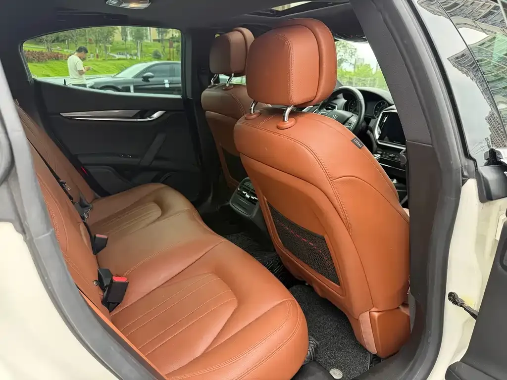 Maserati Ghibli — фото 4