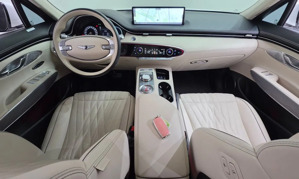 Genesis GV70 — фото 10