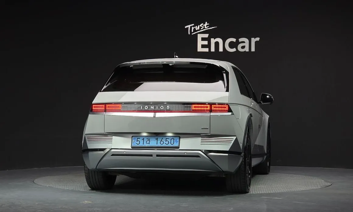 Hyundai Ioniq5 — фото 2