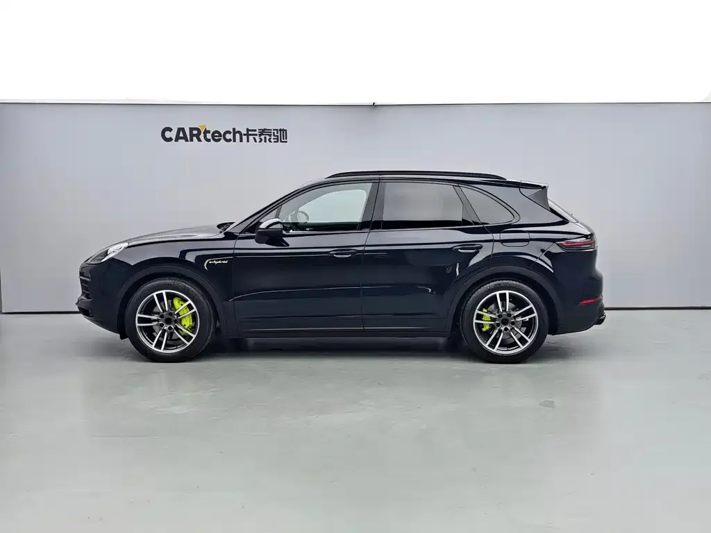 Porsche Cayenne Hybrid — фото 2