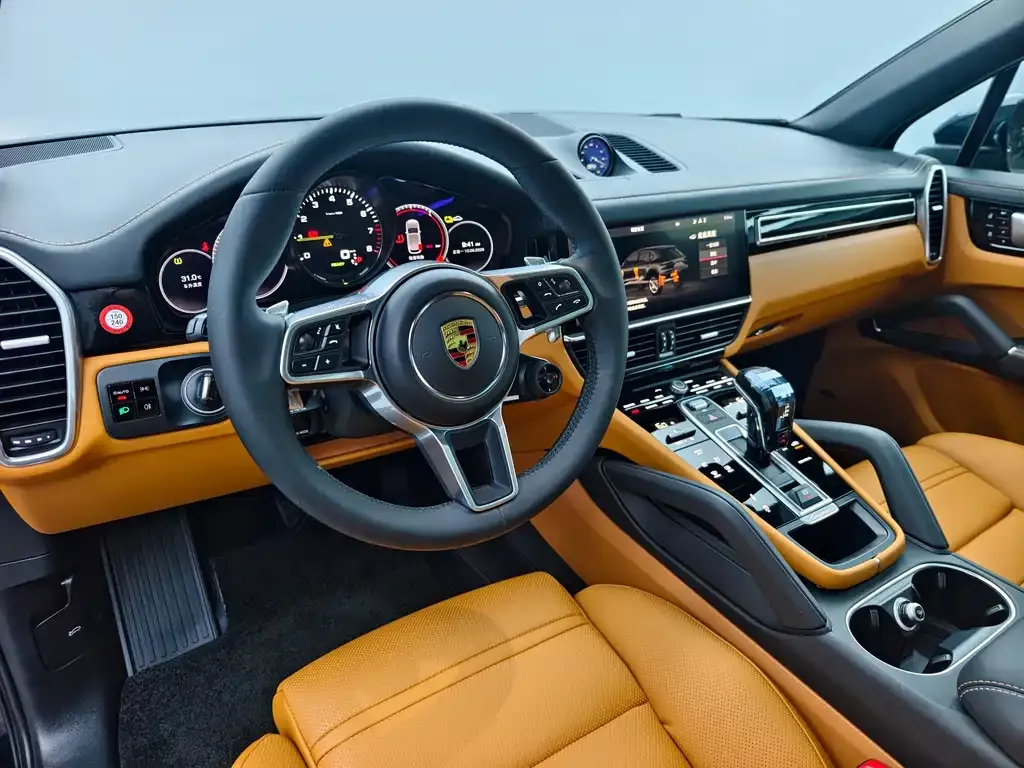 Porsche Cayenne Hybrid — фото 6
