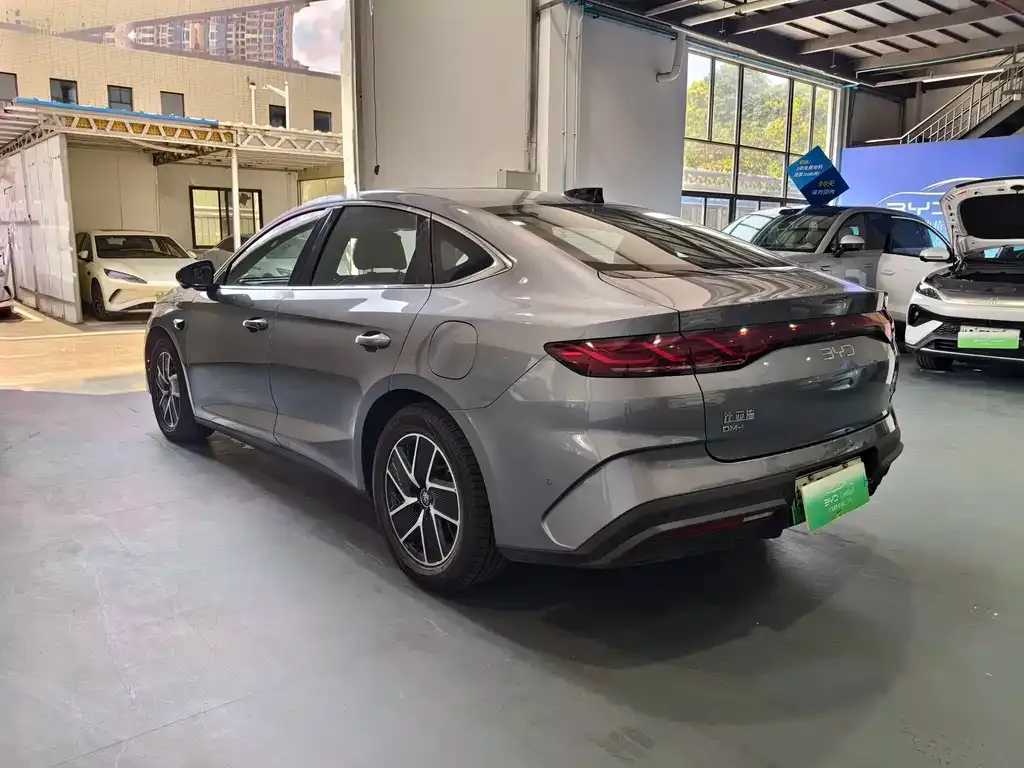 BYD Qin L — фото 2