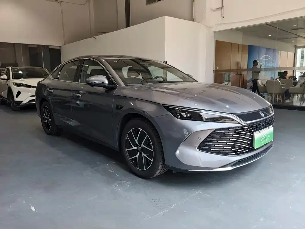 BYD Qin L — фото 4