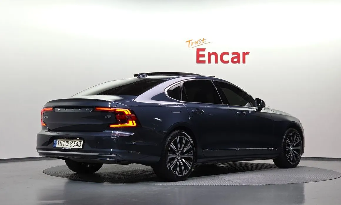 Volvo S90 — фото 3
