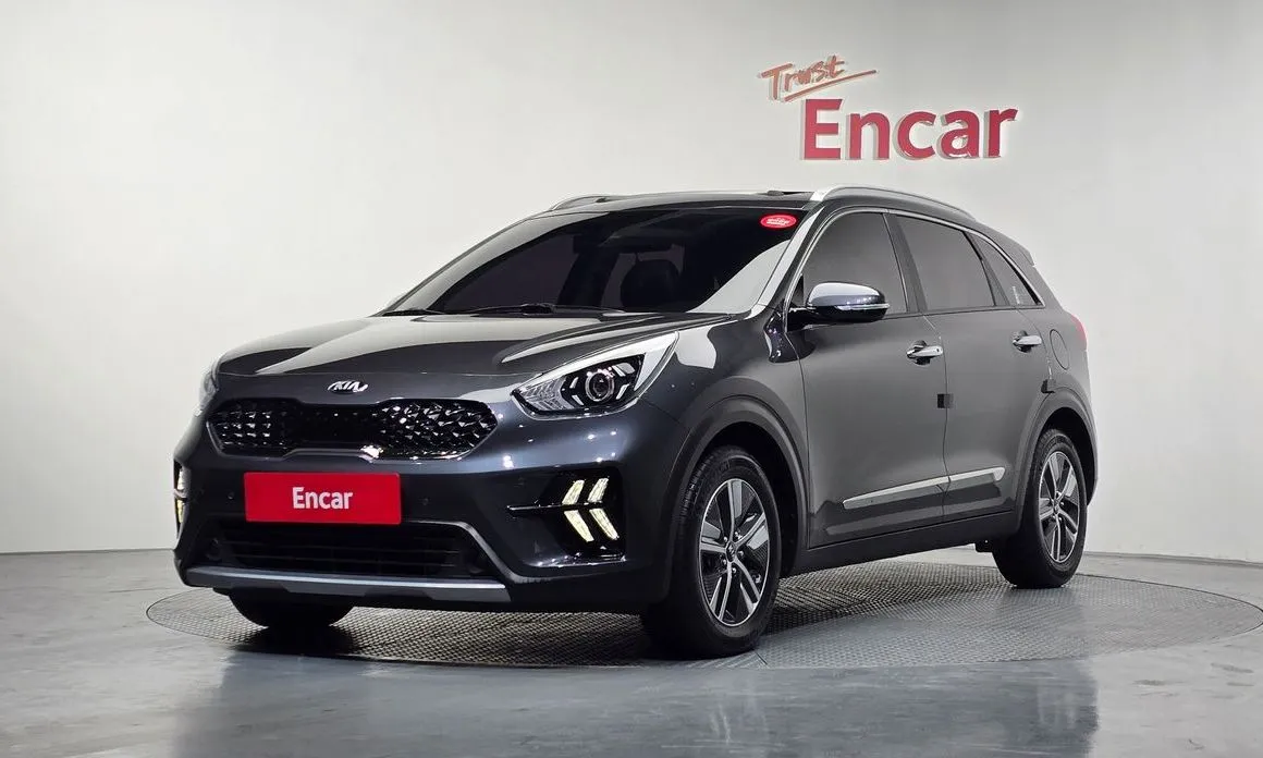 Kia Niro — фото 1