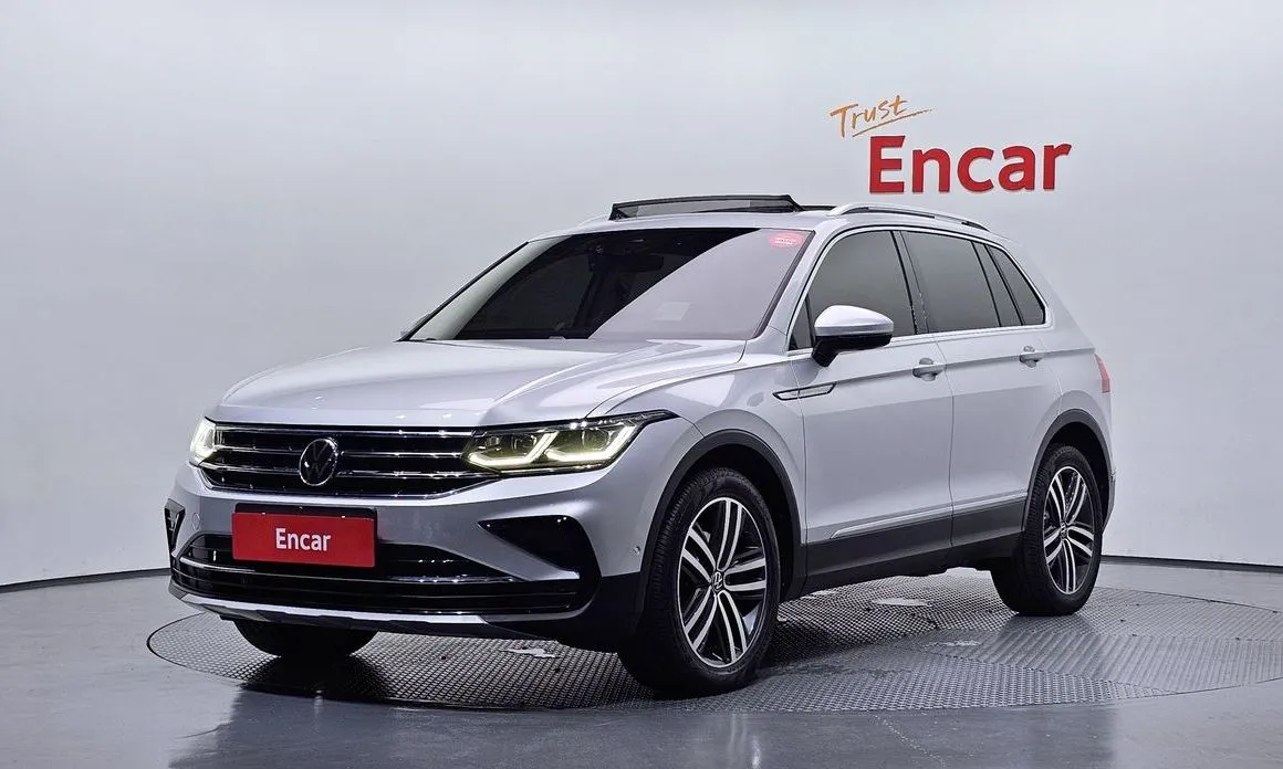 Volkswagen Tiguan — фото 1