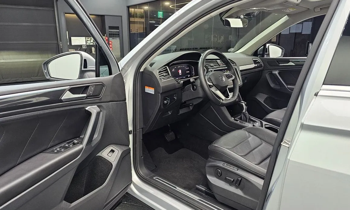 Volkswagen Tiguan — фото 8