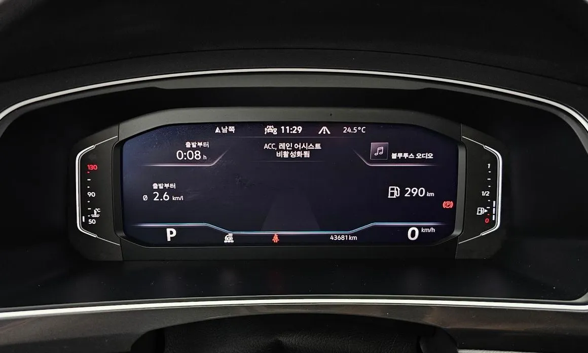 Volkswagen Tiguan — фото 3