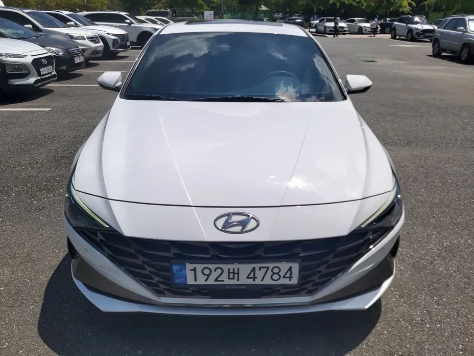 Hyundai AVANTE — фото 4