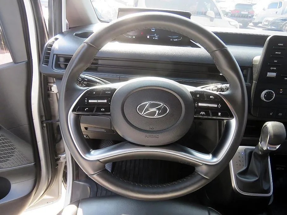 Hyundai Staria — фото 5