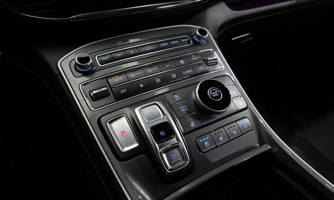Hyundai Santafe — фото 2